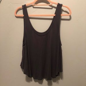 Grey cropped tank top
